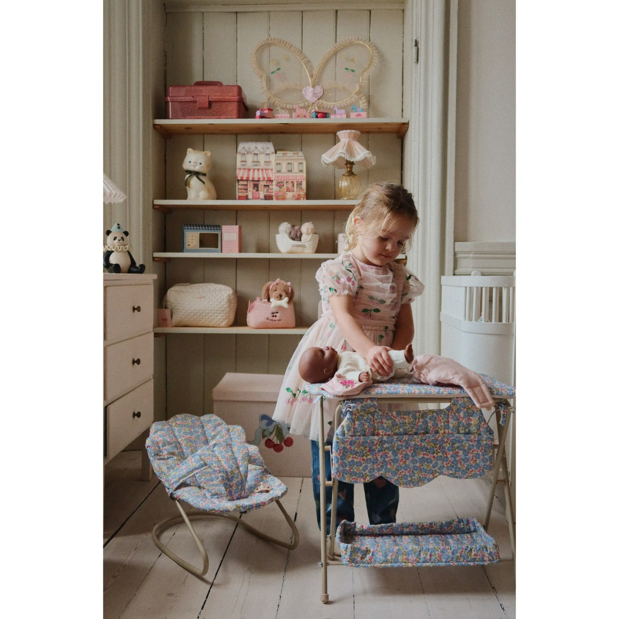 Konges Sløjd Fleur Rosier Doll Changing Table