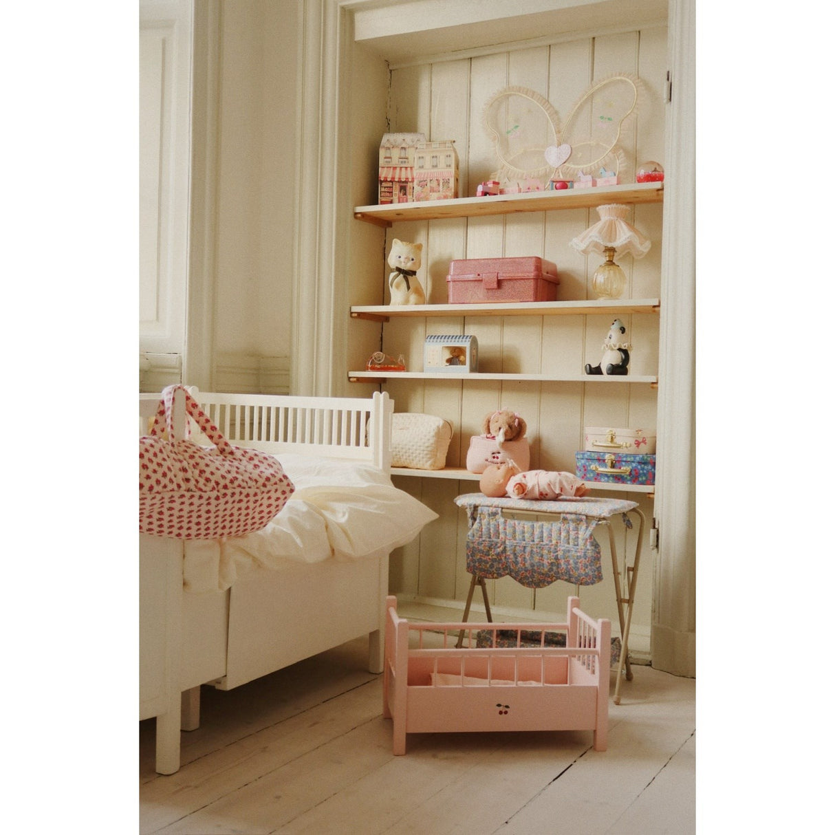 Konges Sløjd Pink Doll Bed Fsc