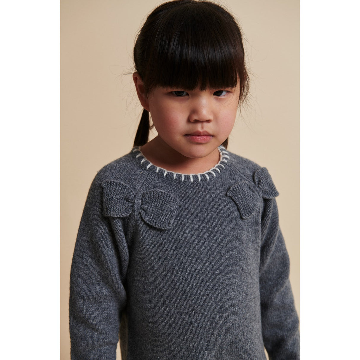 COPENHAGEN COLORS Dk Grey/Cream Comb. Lambswool Dress W. Bow