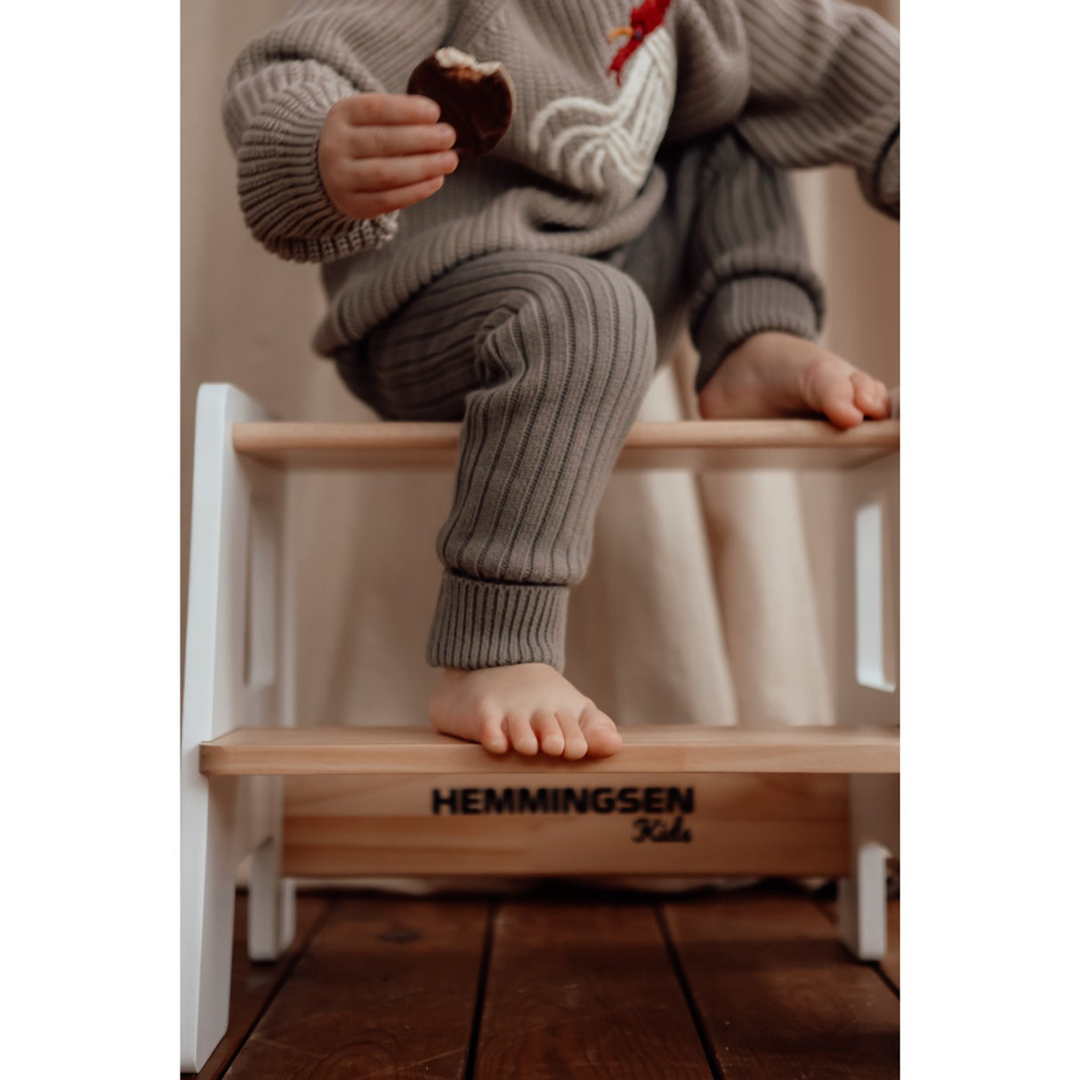 HEMMINGSEN 키즈 화이트 어린이용 스툴