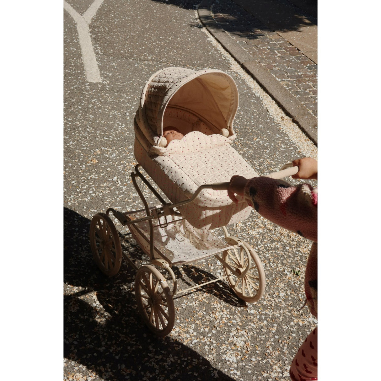 Konges Sløjd Fairy Etoile Sangria Tulle Doll Pram
