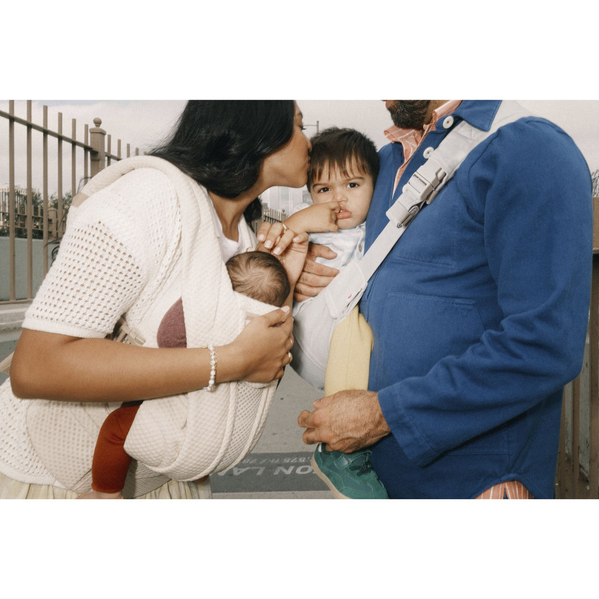 Ergobaby Pearl Grey Upsie Sling Carrier