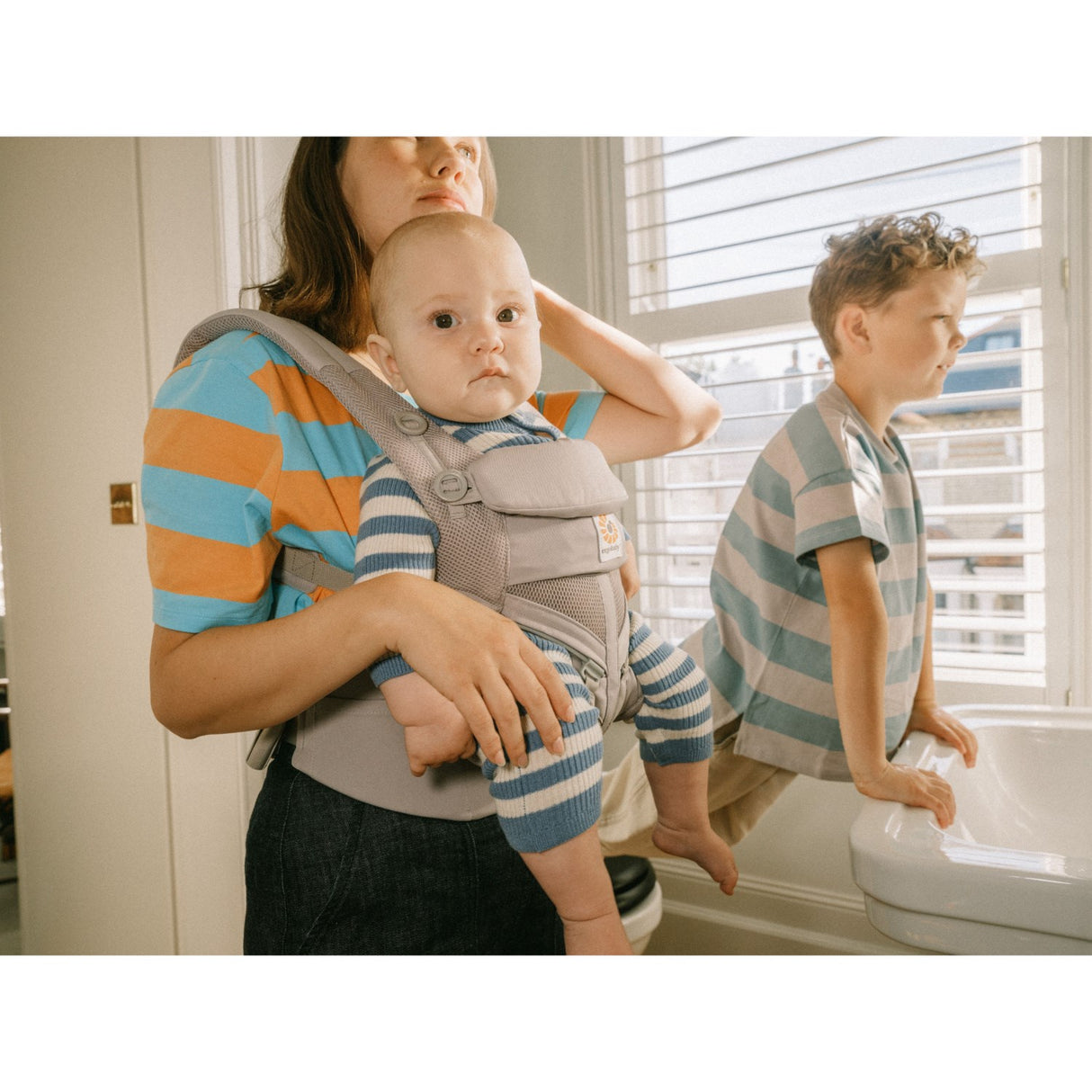 Ergobaby Pearl Grey Omni Classic