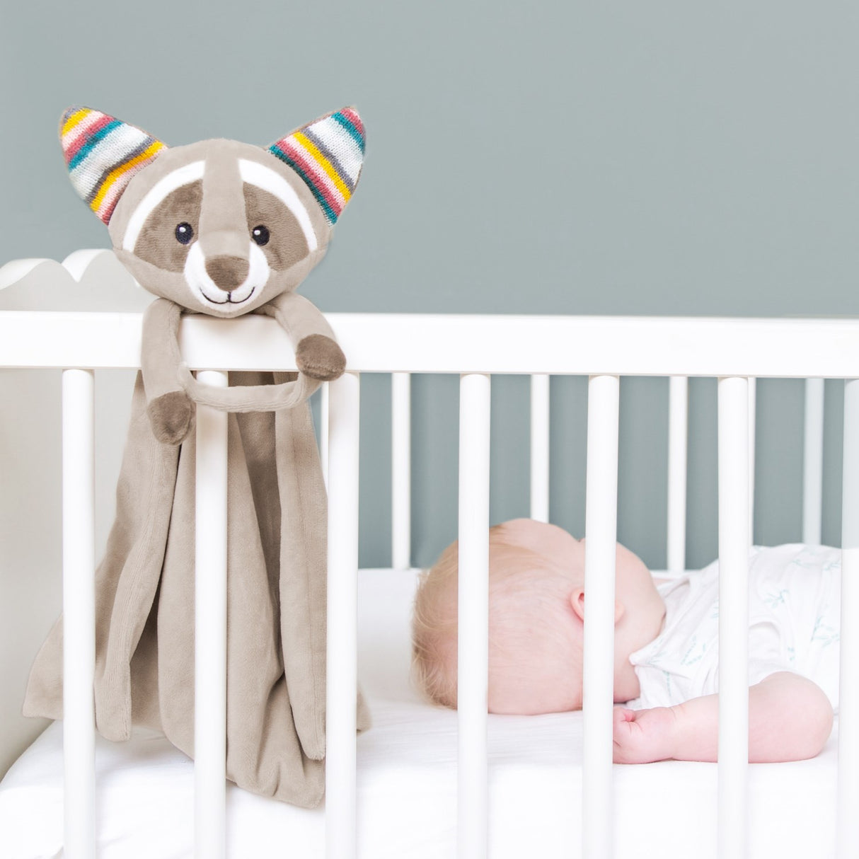 Zazu Brown Robin The Racoon Comforter With Sound