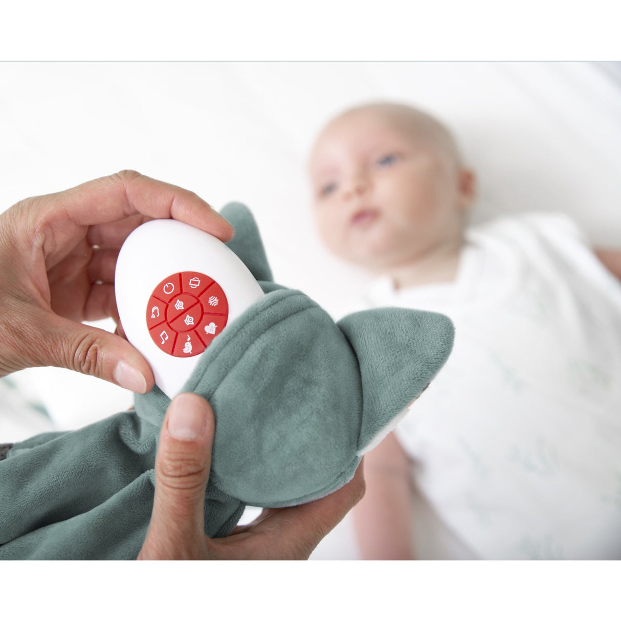 Zazu Green Felix The Fox Comforter With Sound