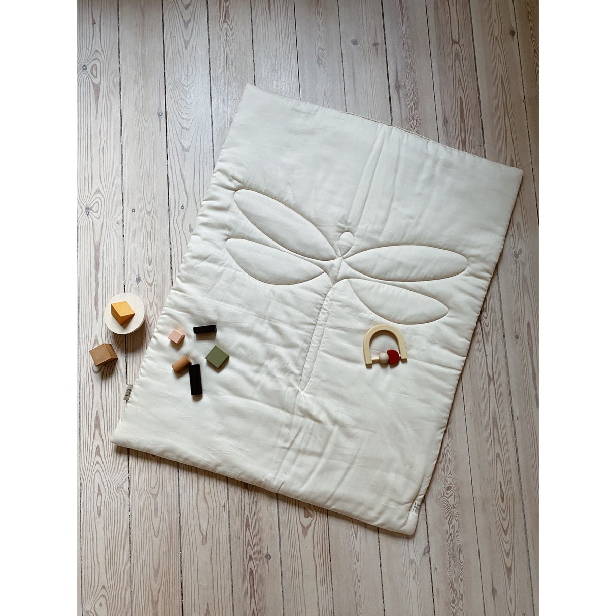 KAS Kopenhagen Beige Dragon Fly Blanket