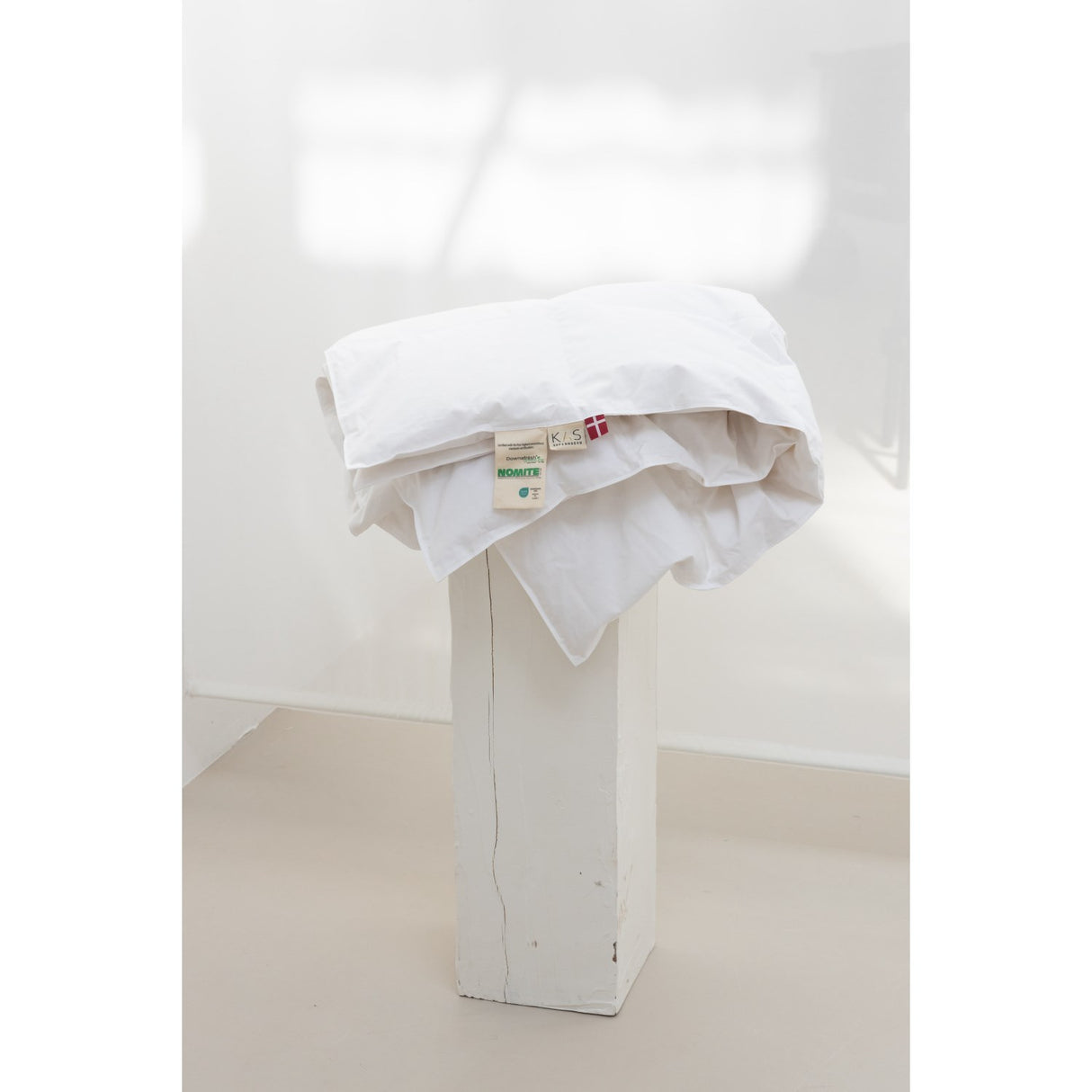 KAS Kopenhagen White Mini Viking (Baby) All-season Duvet