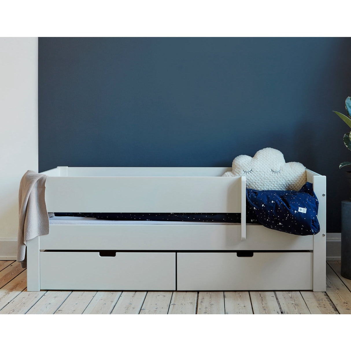 Manis-h White Huxie Junior Bed With Sengehest - 160Cm