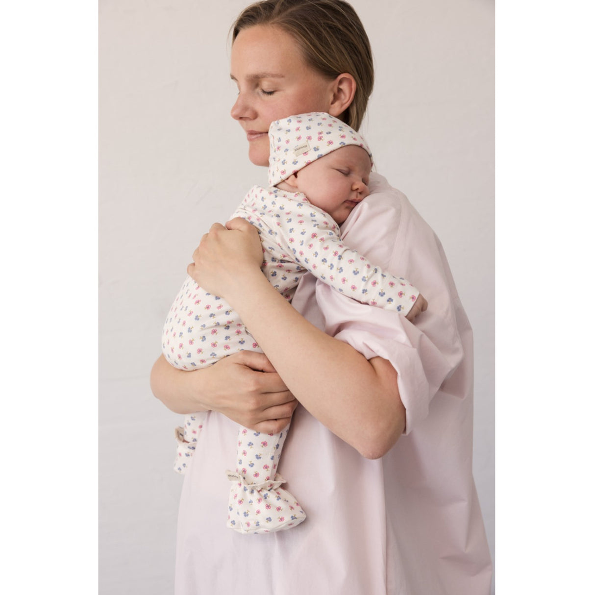 MarMar Newborn Modal Smooth Print Mini Flower Rula Onesie