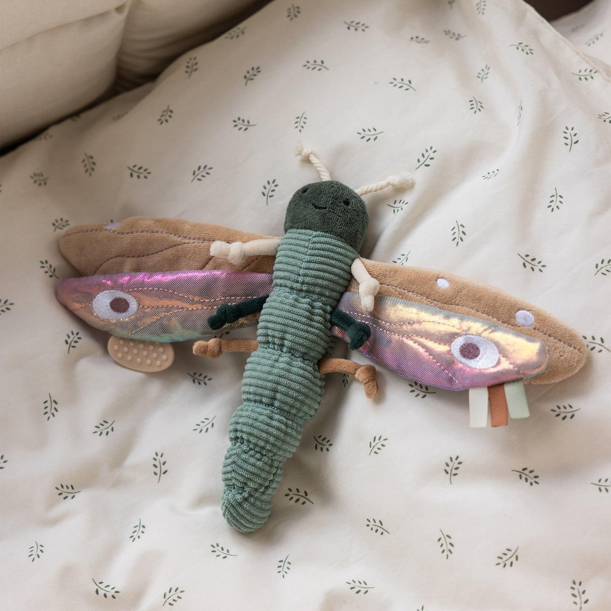 Sebra Green Dragonfly Activity Hanging Toy