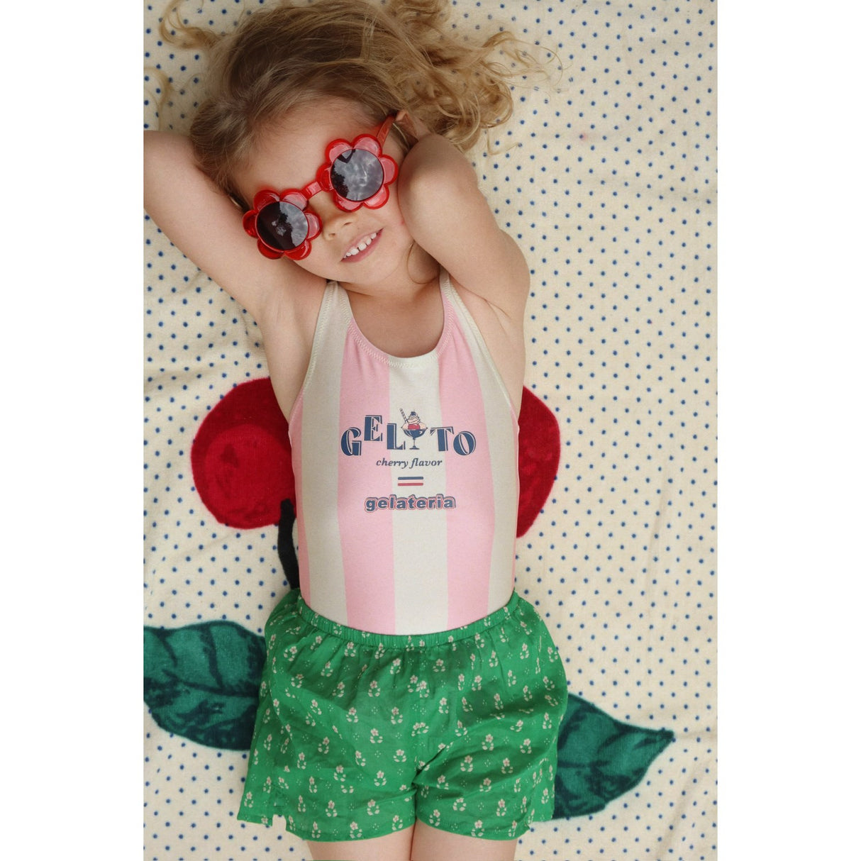 Konges Sløjd Red Sunglasses Junior Flower