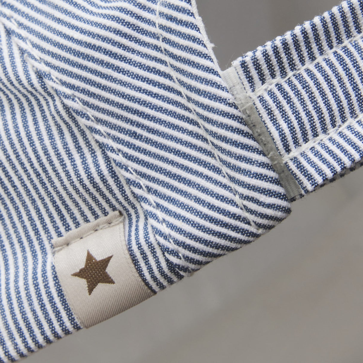 Huttelihut Bering Sea Cap Stripe