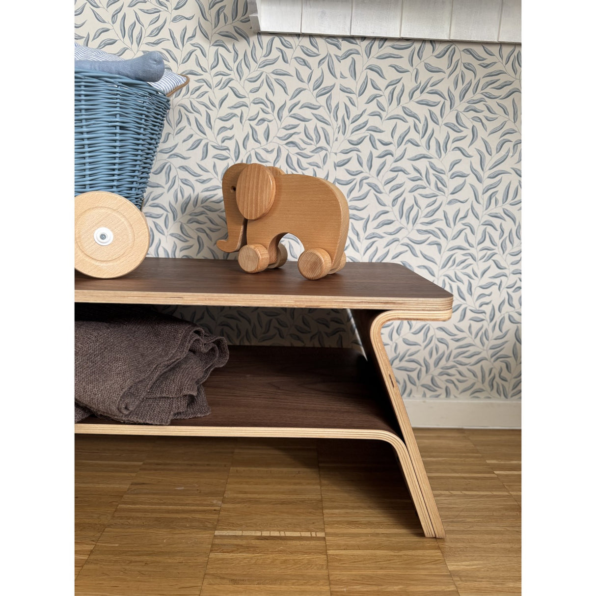 Curve Lab Walnut/Valnød Tokyo Bench Kids