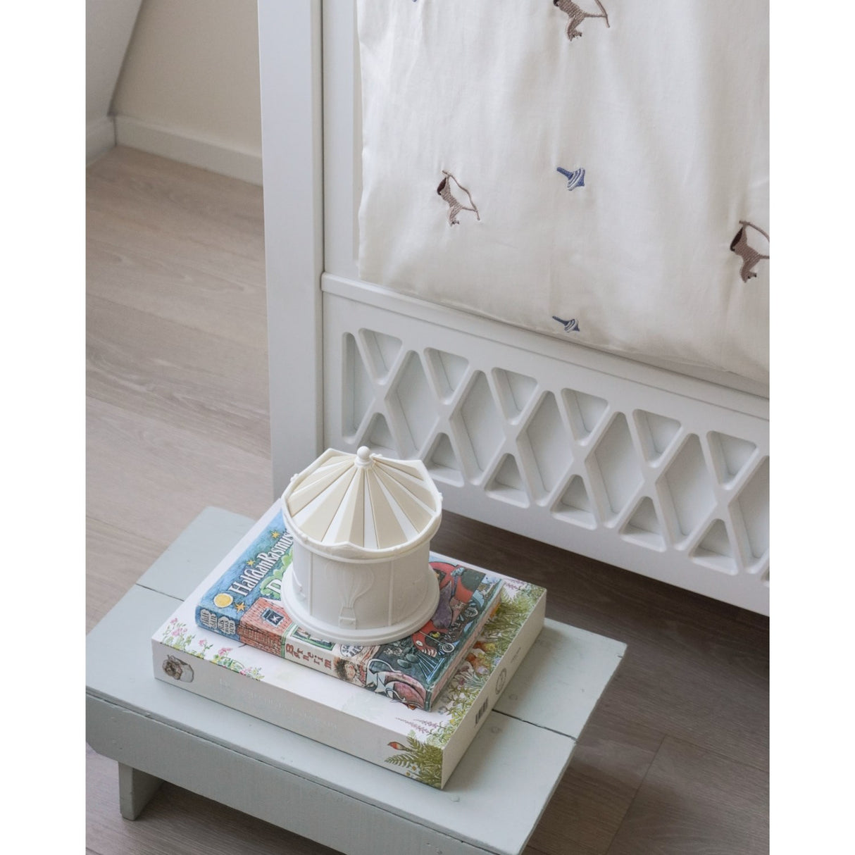 Cam Cam Copenhagen Vintage Toys Embroidered Baby Bedding Set