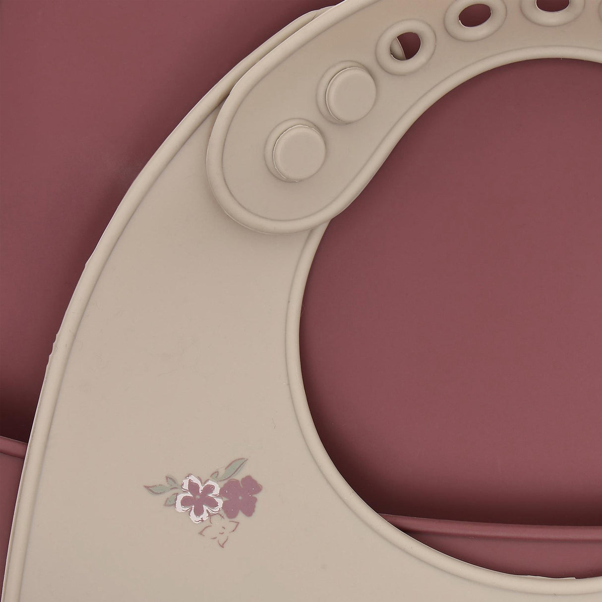 CeLaVi Rose Taupe Silicon Bib (2-Pack)