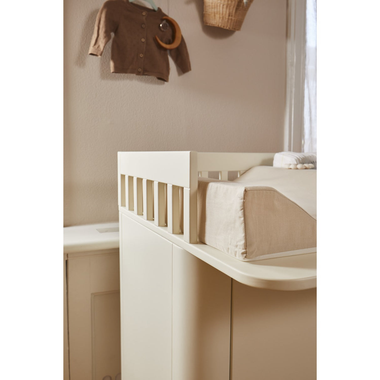 FLEXA Creme White Nova Changing Table