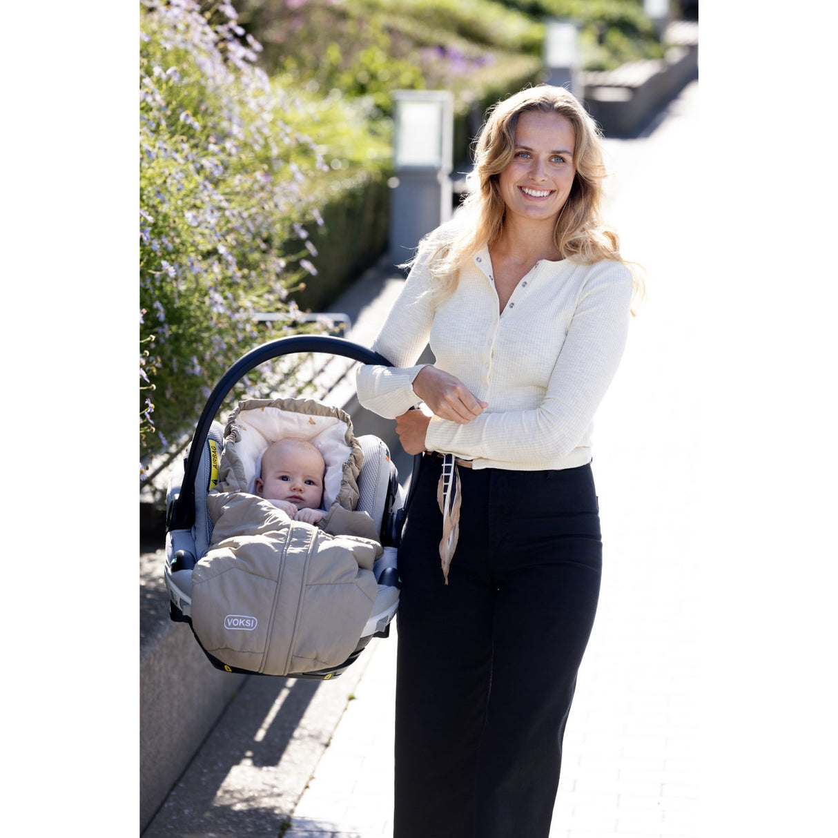 Voksi® Dark Sand Solid Move Light