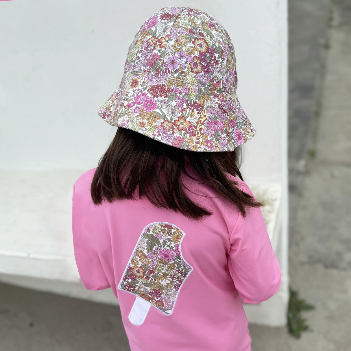 Petit Crabe Margaret Annie (Made With Liberty© Fabric) Frey Uv Solhat