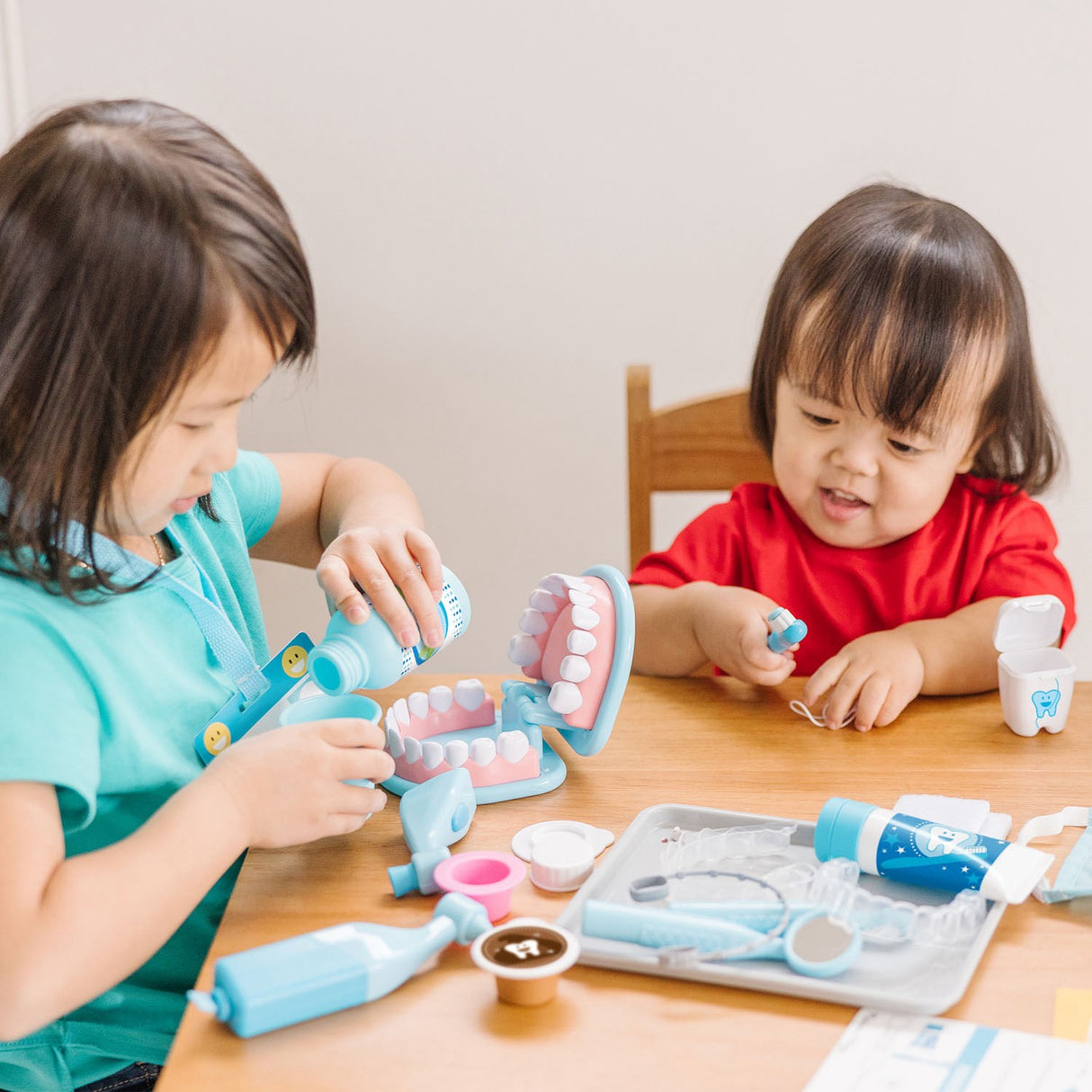 Melissa & Doug Multifarvet Toy Super Smile Dentist Play Set