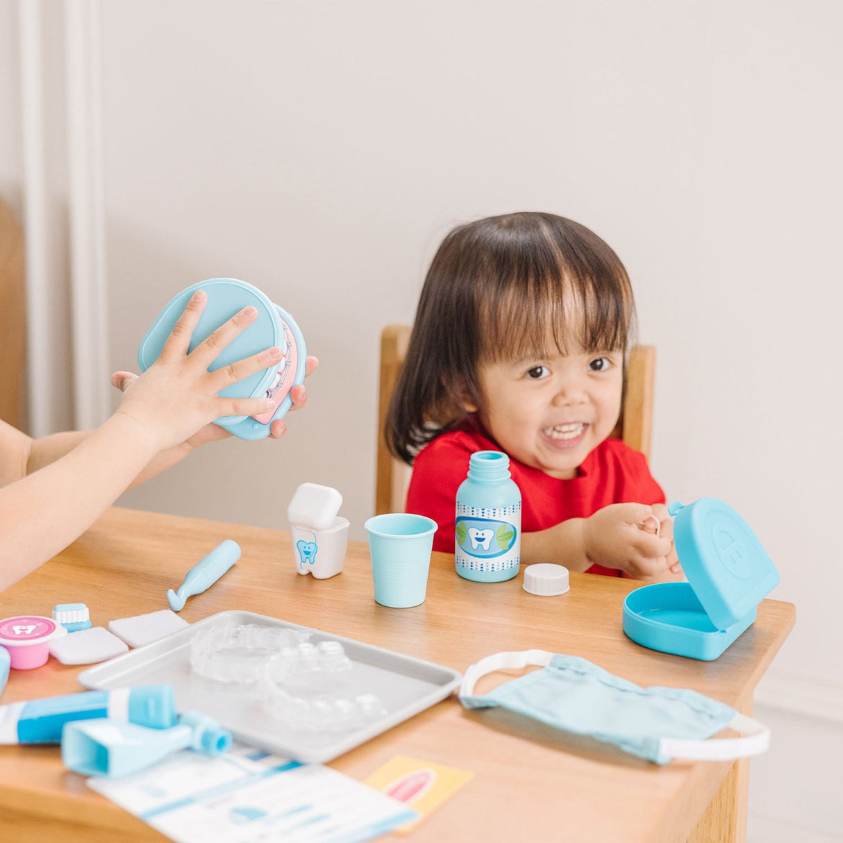 Melissa & Doug Multifarvet Toy Super Smile Dentist Play Set