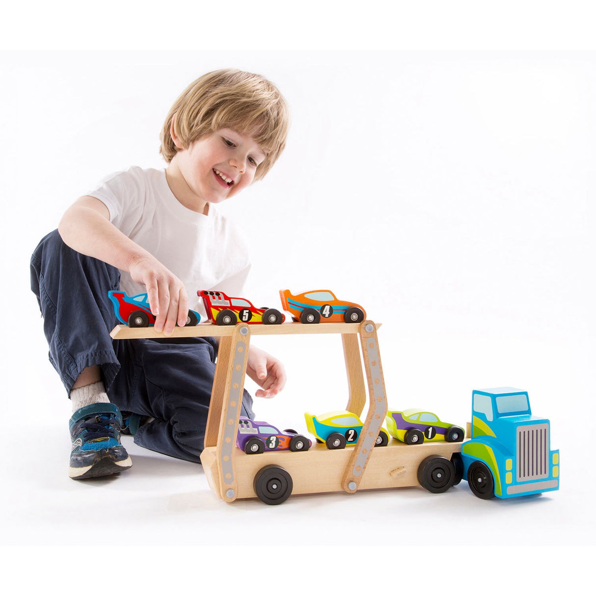 Melissa & Doug Multifarvet Biltransporter "Mega Racerbiler" Set