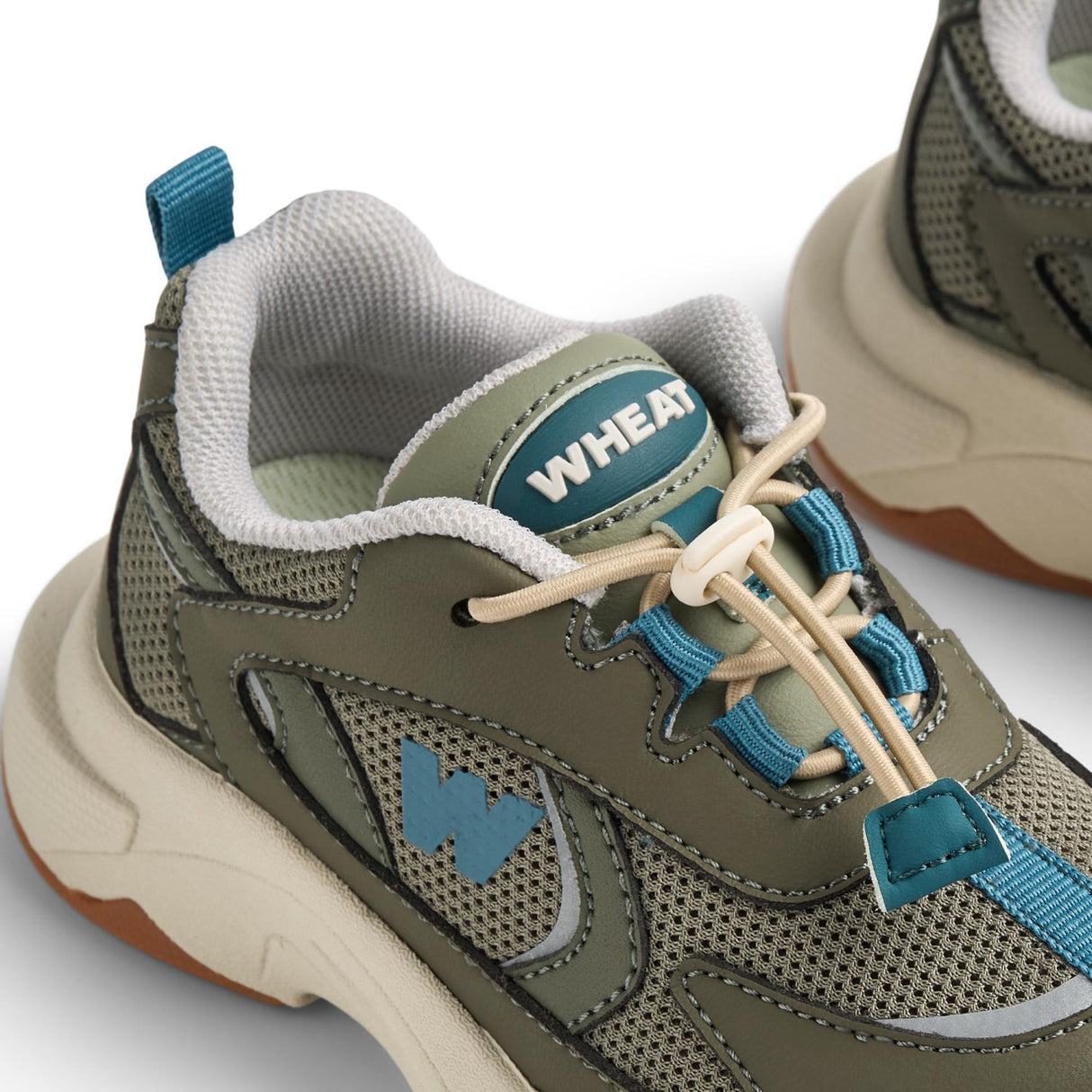 Wheat Sage Sneaker Vega
