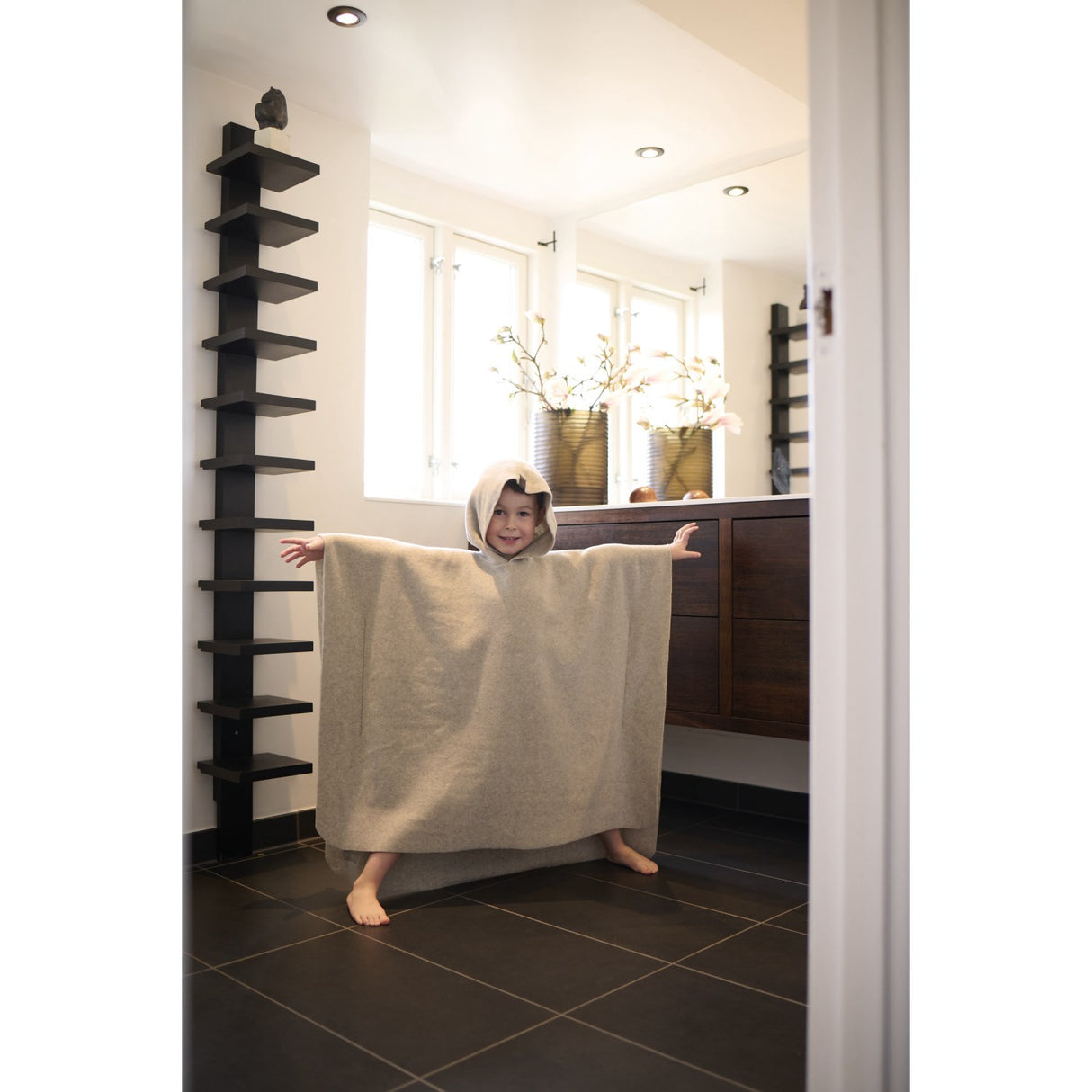 Growing Up by Steffensen Copenhagen Sand Bathing Poncho Child