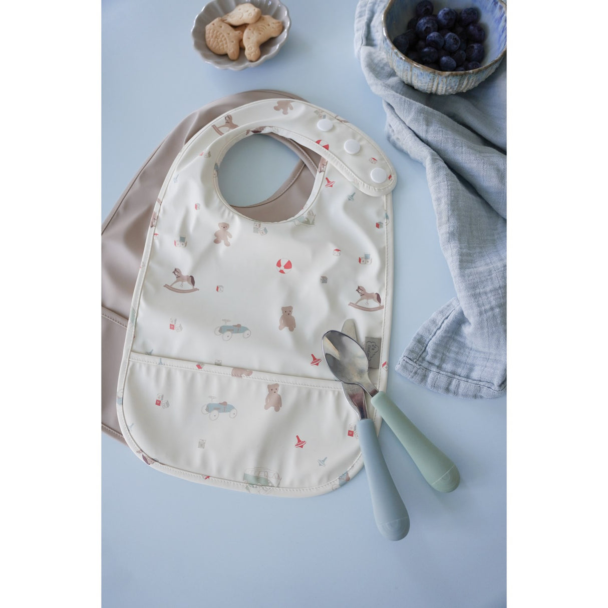 Cam Cam Copenhagen Vintage Toys Bib With Pocket 2-Pack