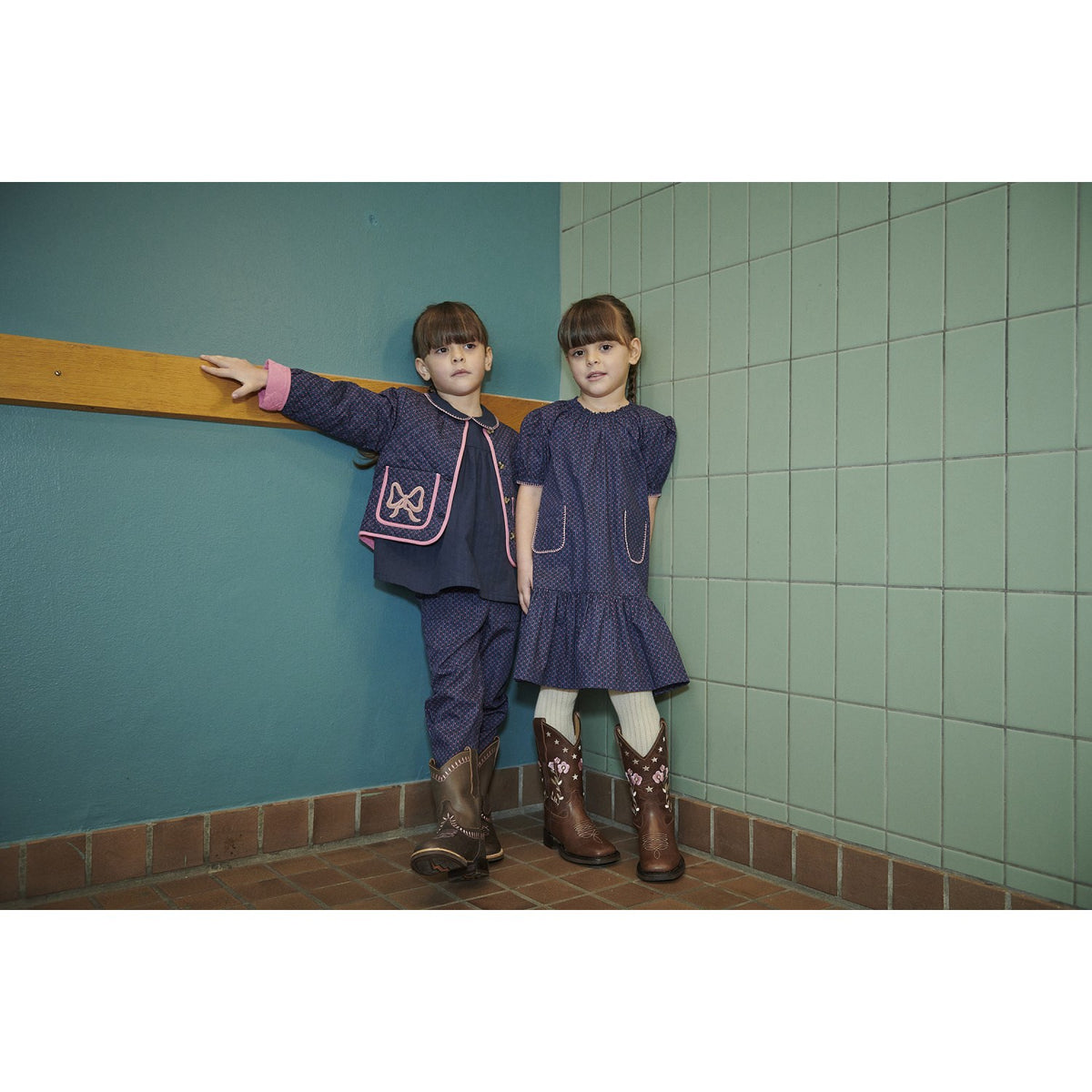 COPENHAGEN COLORS Navy Flower Aop Printed Navy Flower Pants