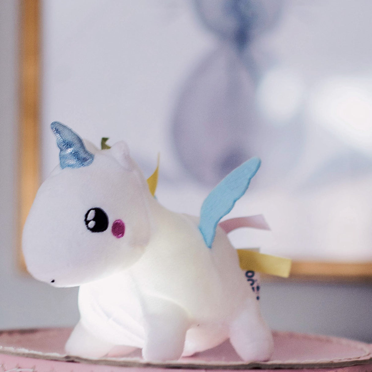 Pabobo White Shakies Unicorn Night Light
