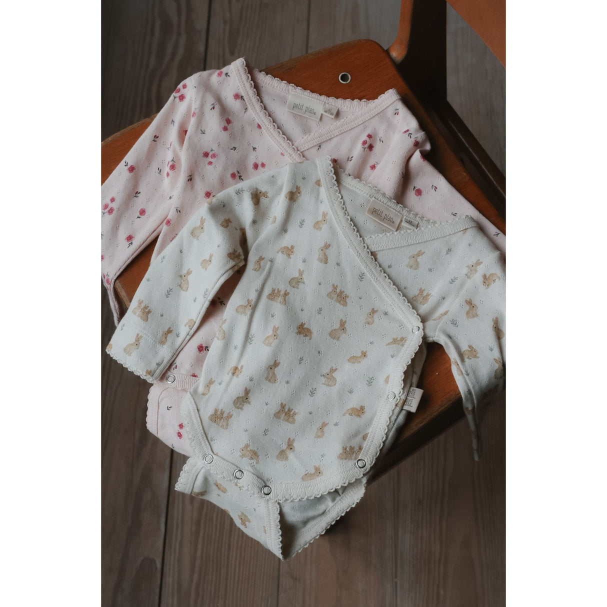 Petit Piao Eggnog Rabbit Aop Ppdio L_S Body Fold Pointelle Nb