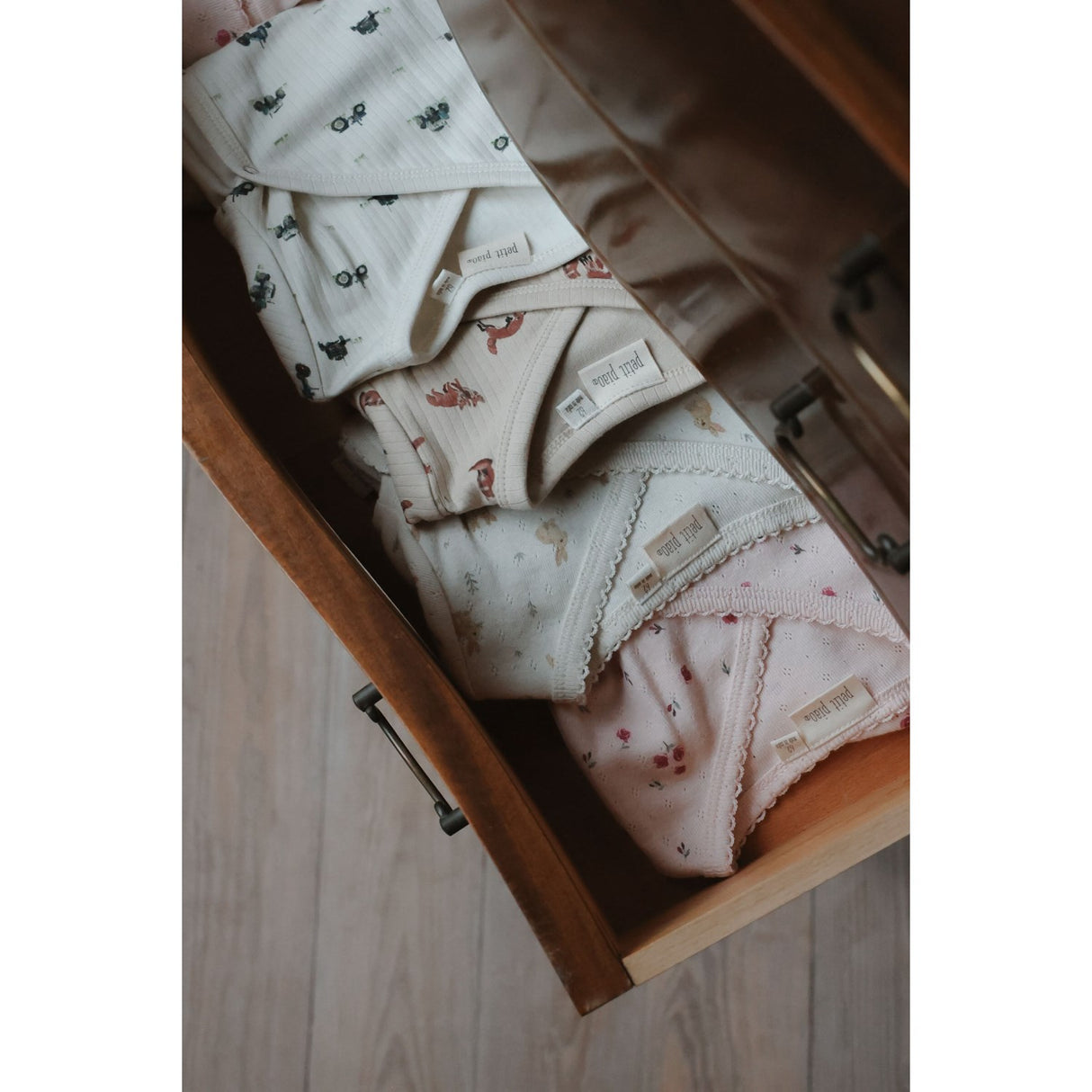 Petit Piao Eggnog Rabbit Aop Ppdio L_S Body Fold Pointelle Nb