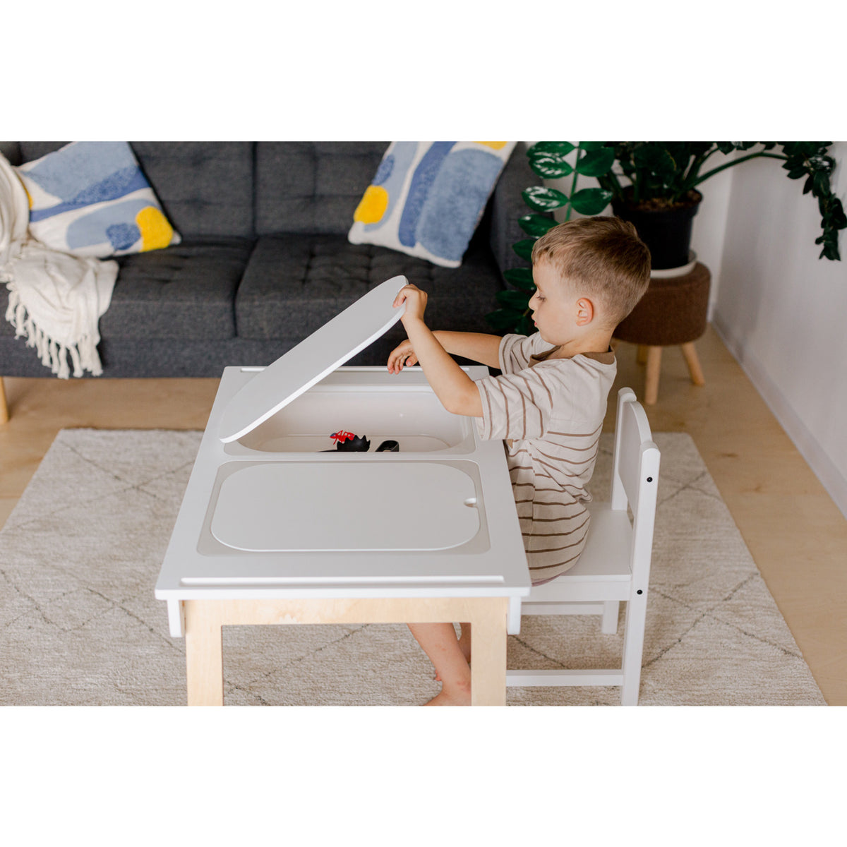Duck Woodworks White Sensory Table With 2 Boxes Included