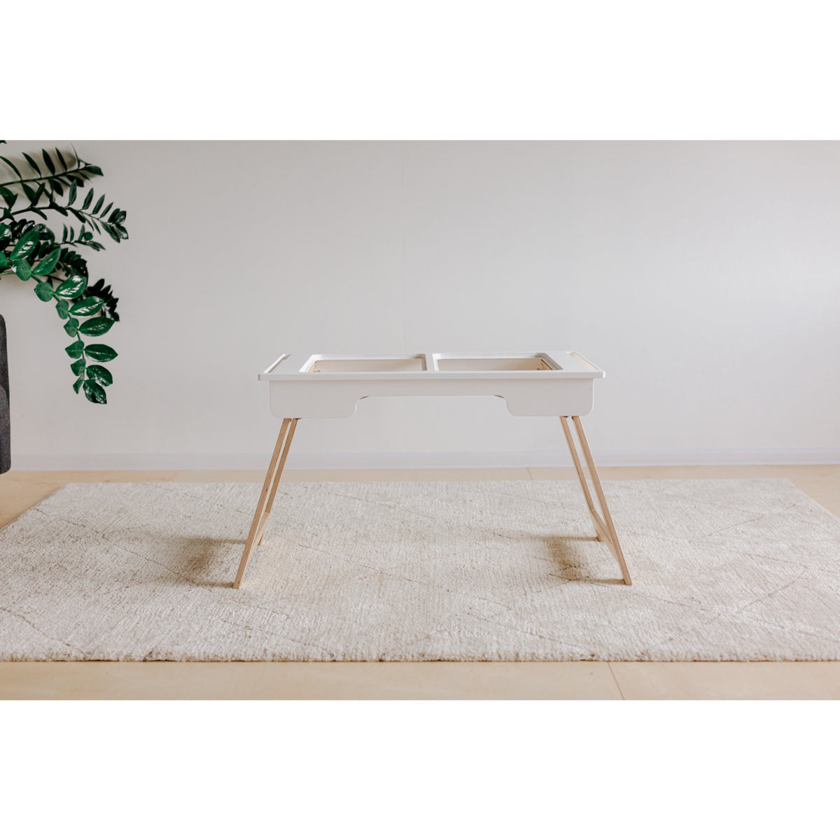 Duck Woodworks White Sensory Table With 2 Boxes Included