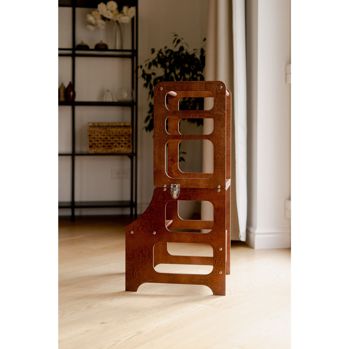 Duck Woodworks Honey Glaze Foldable Tower Stained