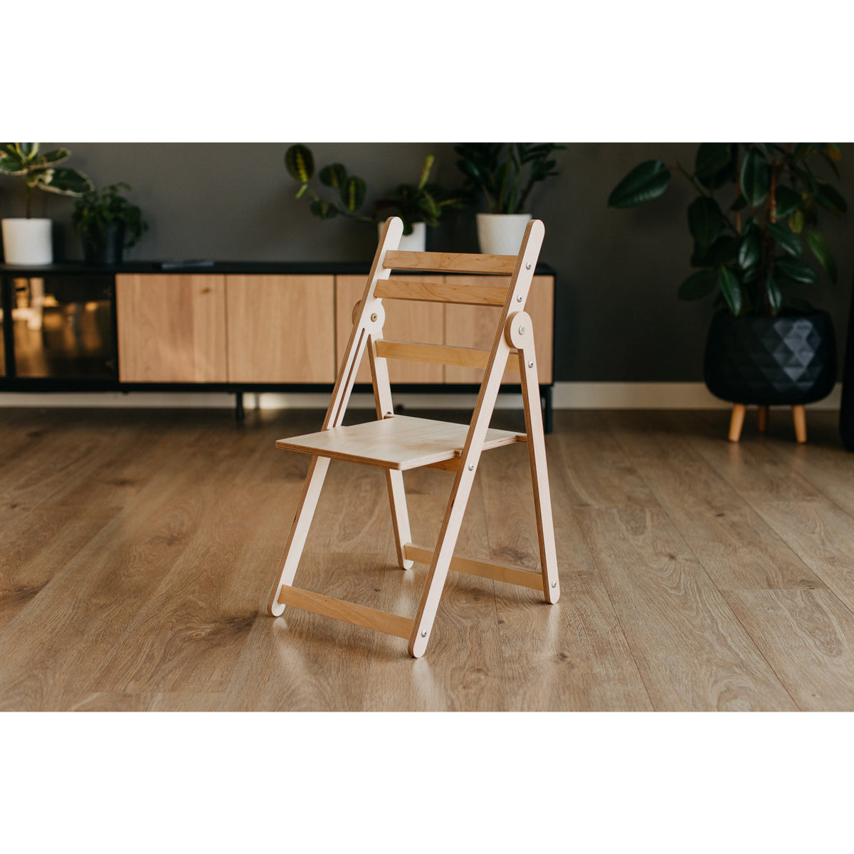 Duck Woodworks Natural Foldable Chair