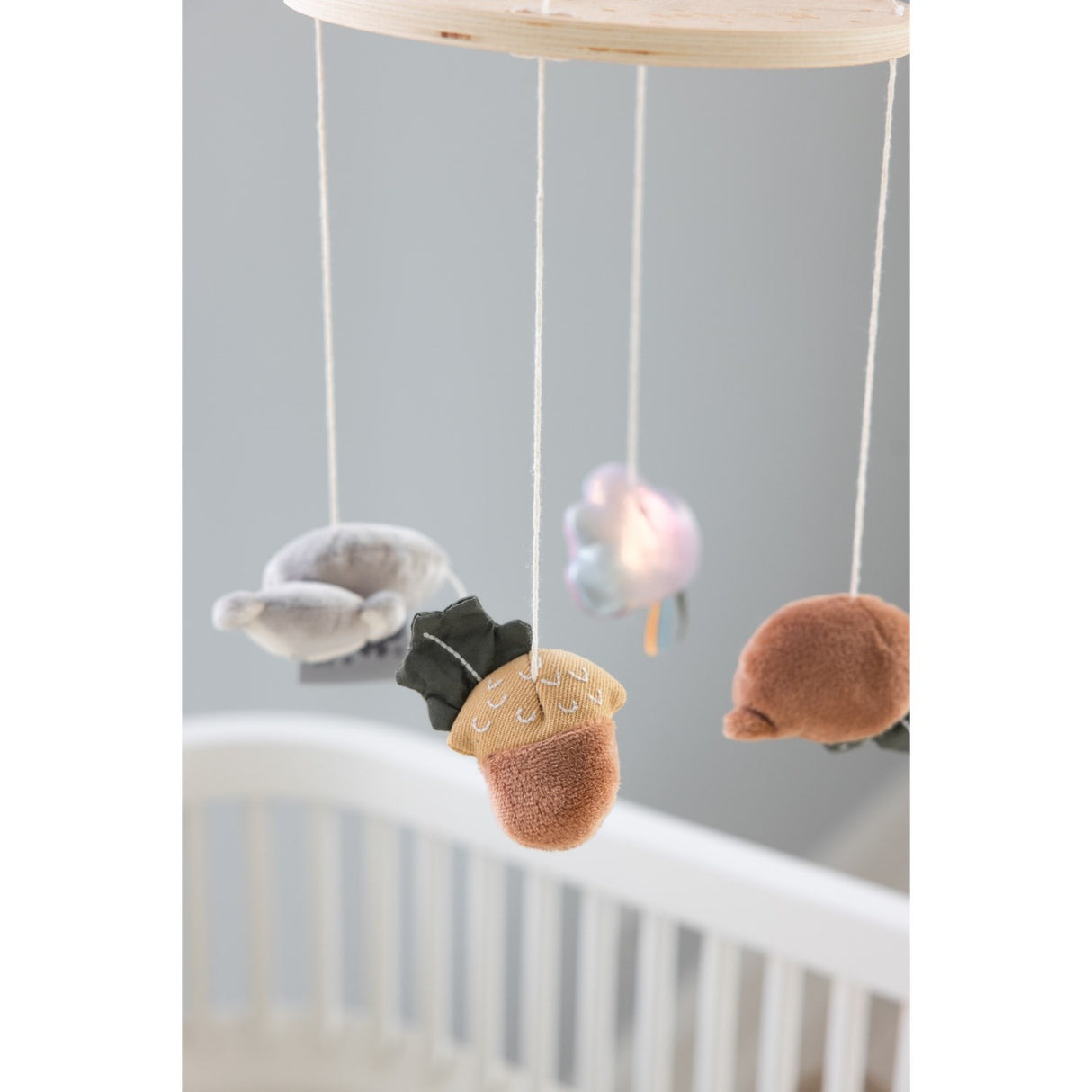 Sebra Woodland Baby Musical Mirror Mobile