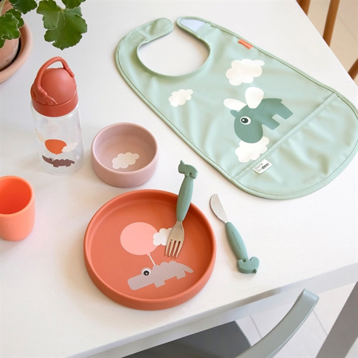 Done by Deer Bib Happy Clouds Green