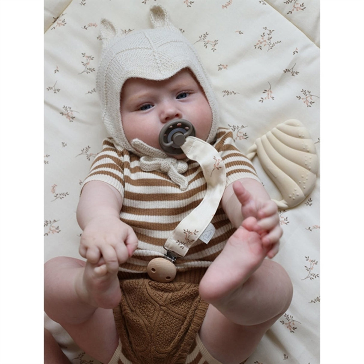 Cam Cam Copenhagen Pacifier Holder Ashley