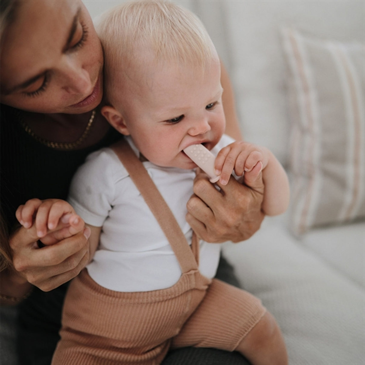 Mushie Finger Toothbrush 2-pack Cambridge Blue/Shifting Sand
