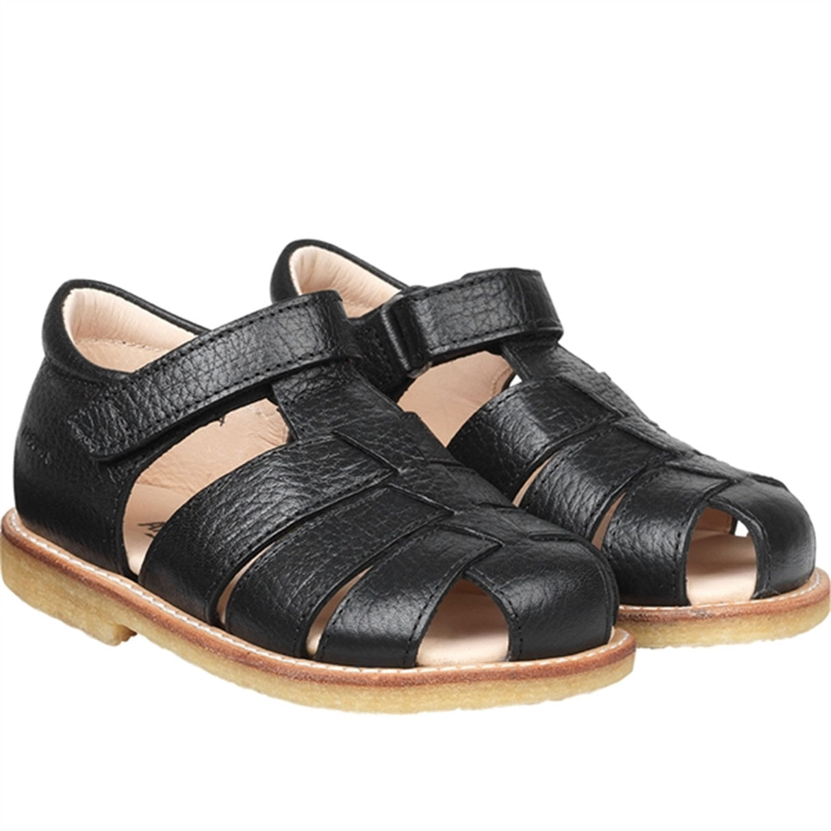 Angulus Sandal w. Closed Toe Black 5026-101-2504