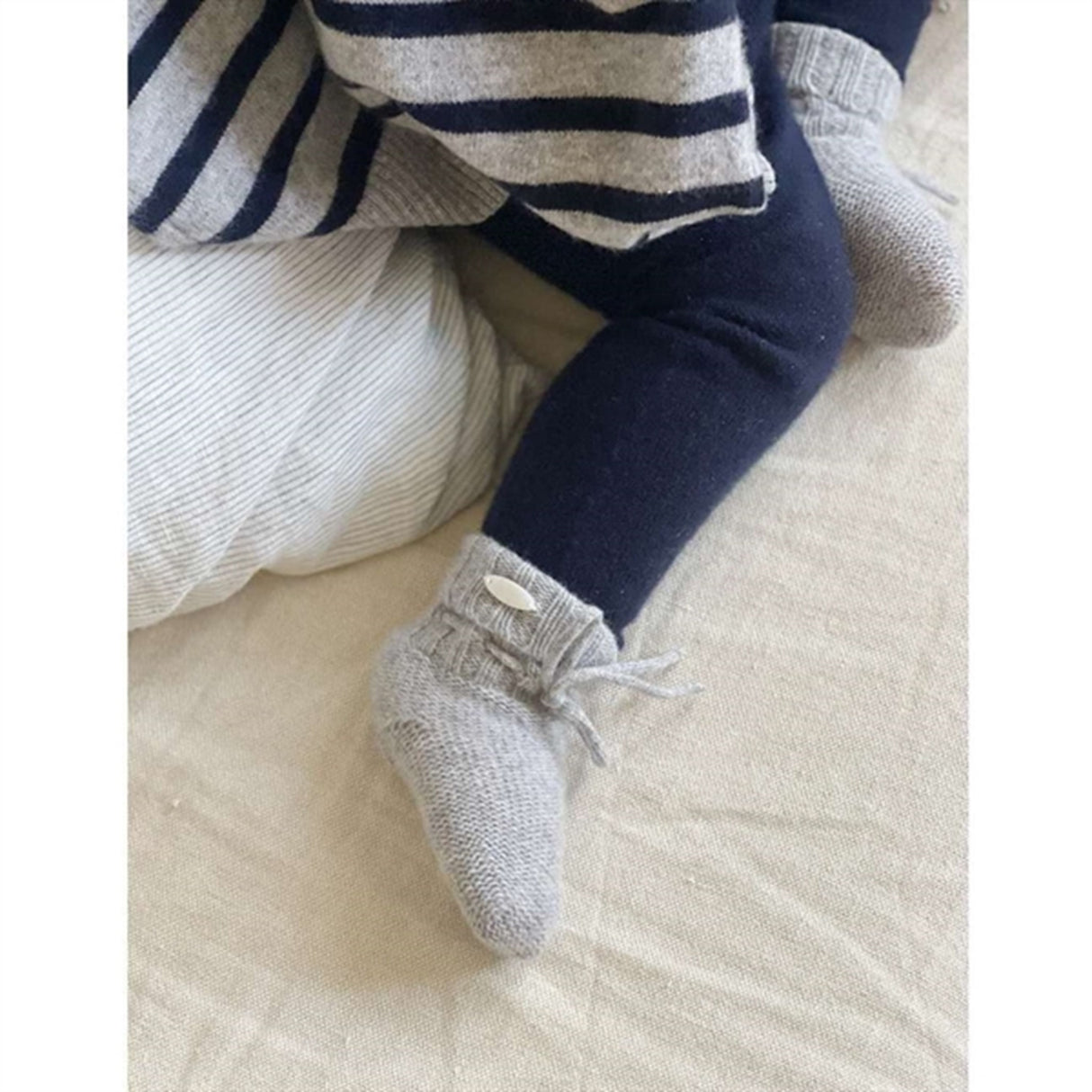 HOLMM Navy Bailey Cashmere Knit Leggings