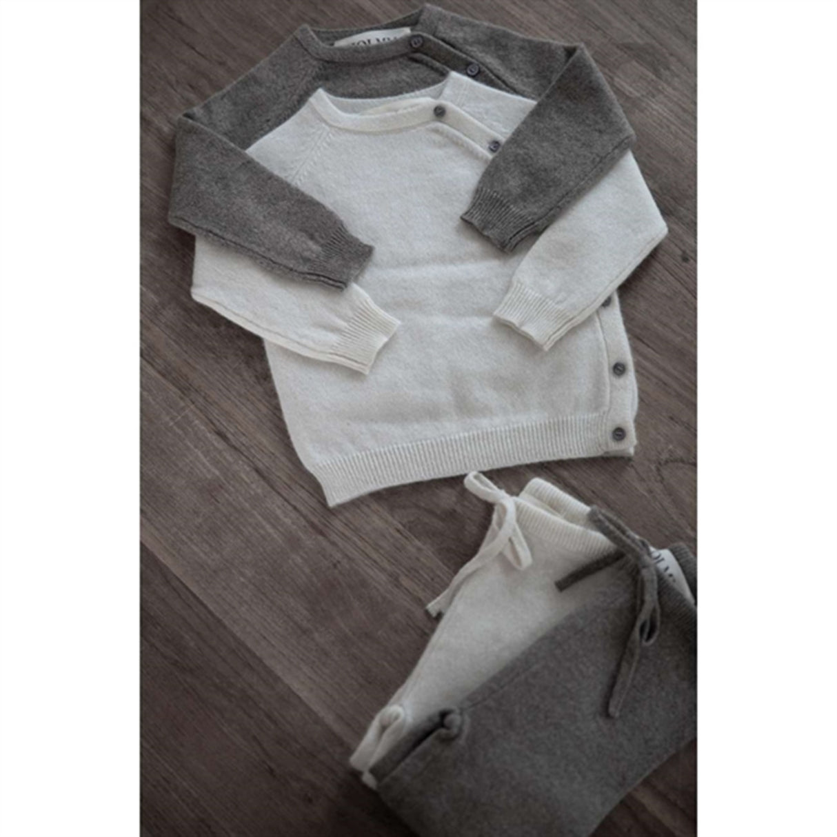 HOLMM Natural Doppio Cashmere Knit Suit