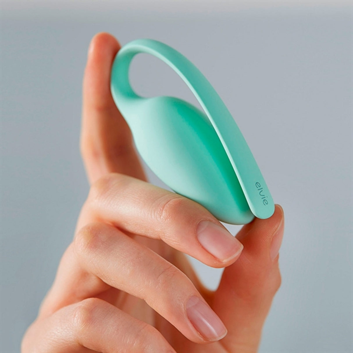 Elvie Trainer White 4