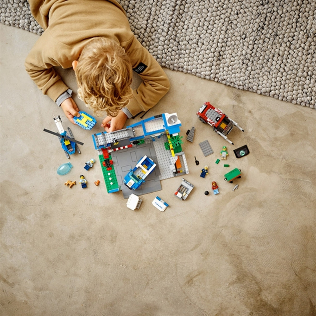 LEGO® City Police Station