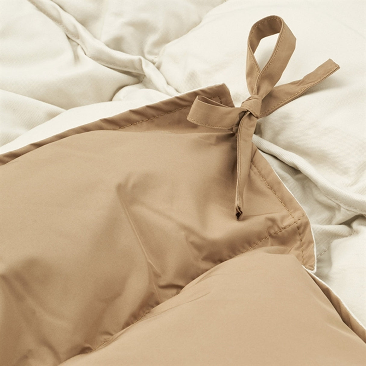 Liewood Orion Footmuff Oat