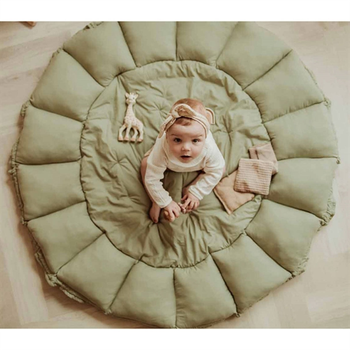 Play&Go 3-in-1 Play Mat Organic Bloom Meadow green