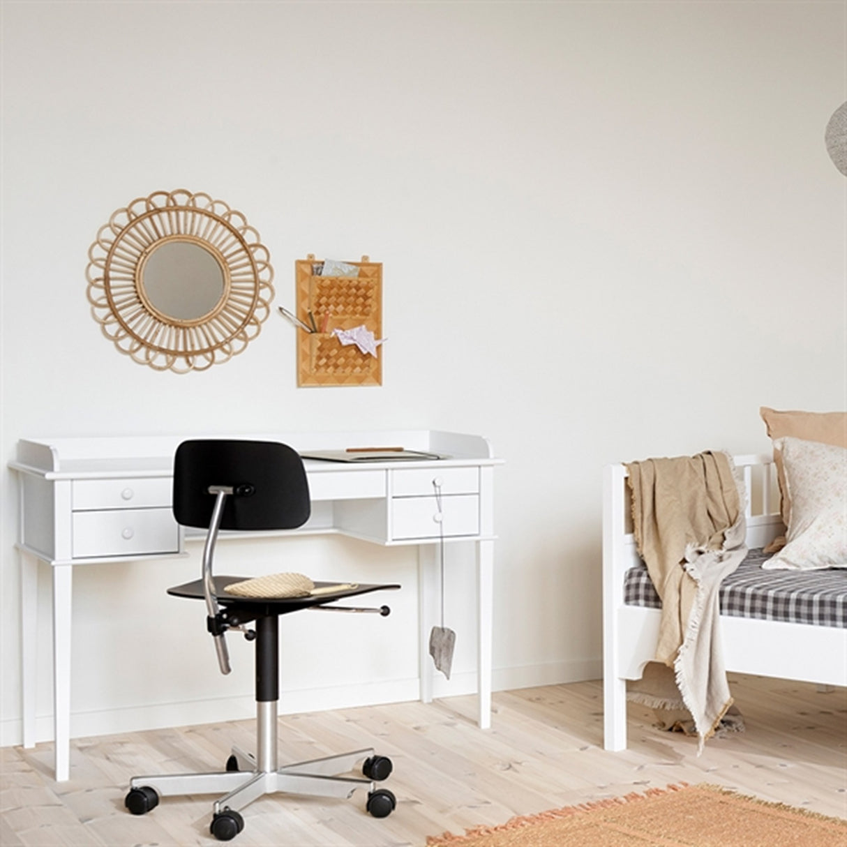 Oliver Furniture Seaside Desk