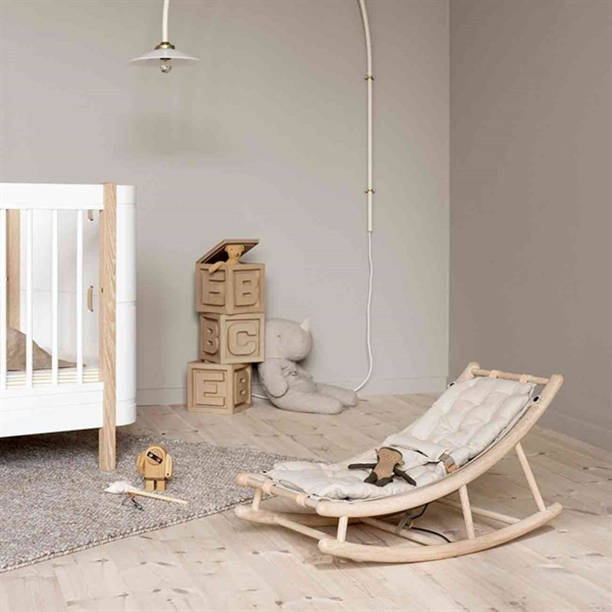 Oliver Furniture Wood Baby & Junior Rocking Chair Oak/Nature