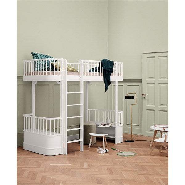 Oliver Furniture Wood Loft Bed w. Ladder White/Oak